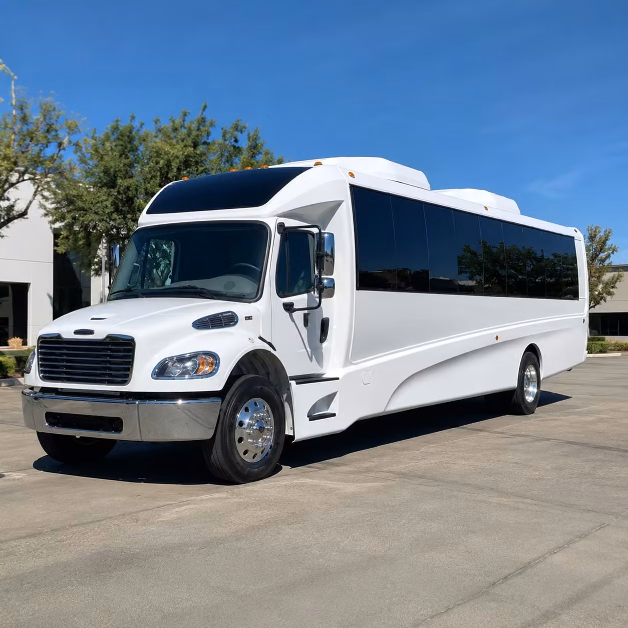 minibus rentals for wilmington science and nature field trips