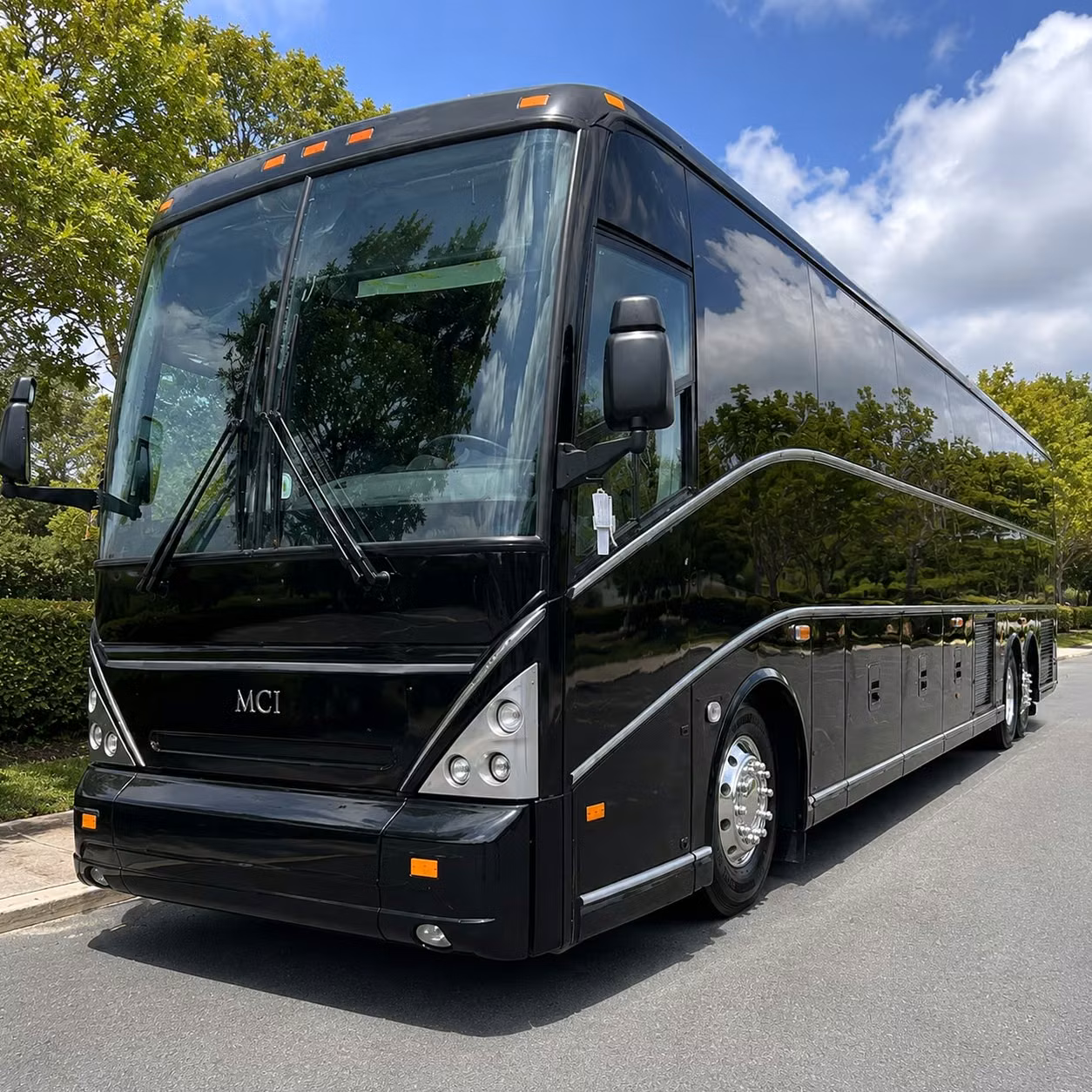sporting events concerts and beach day group transportation in wilmington