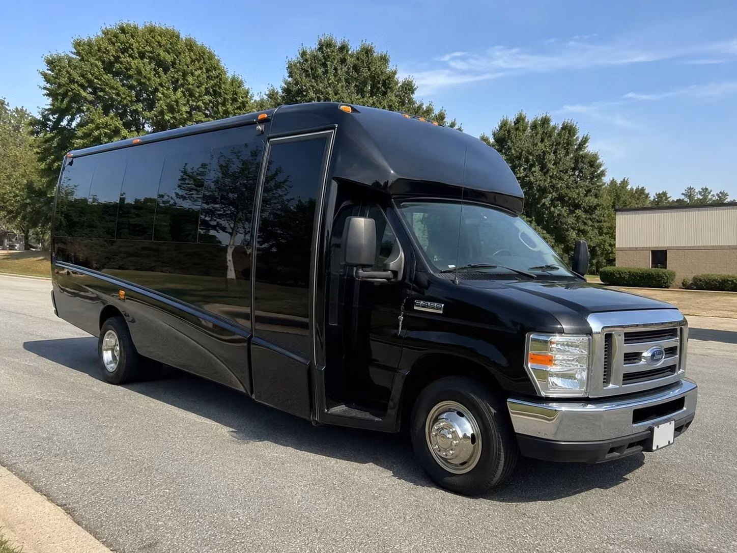 wilmington airport transportation