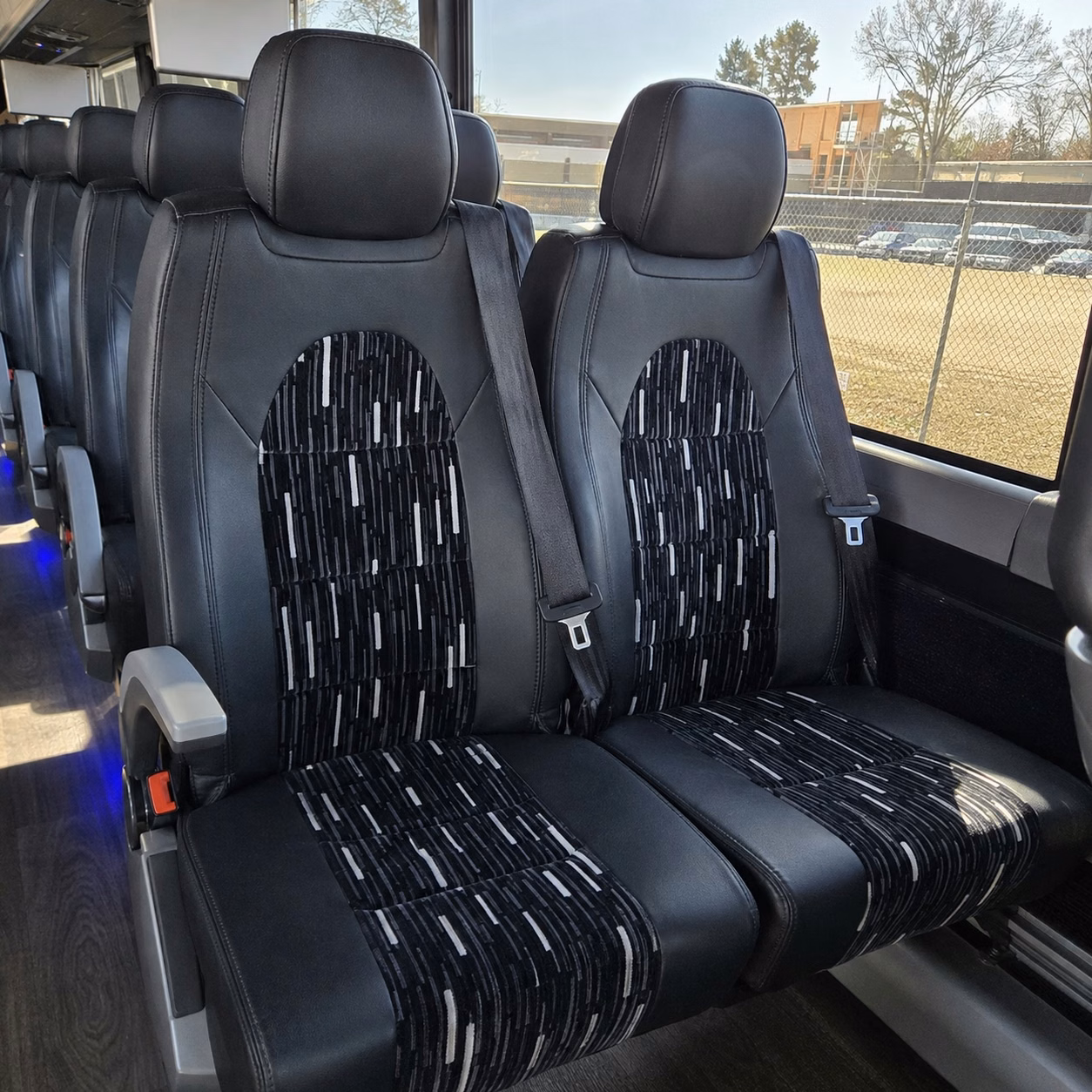 wilmington charter bus rental