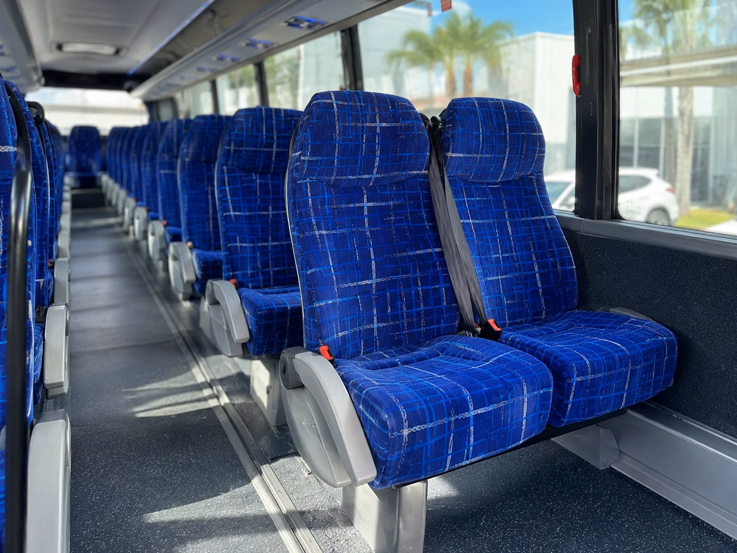 wilmington charter buses